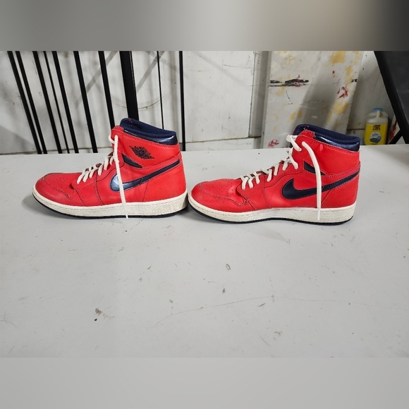 Nike Other - Nike Air Jordan 1 Retro Red